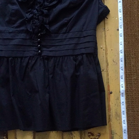 ANTHROPOLOGIE ODILLE BRAND STRETCH RUFFLE BLACK SHORT SLEEVE BLOUSE TOP 4 - Picture 5 of 14